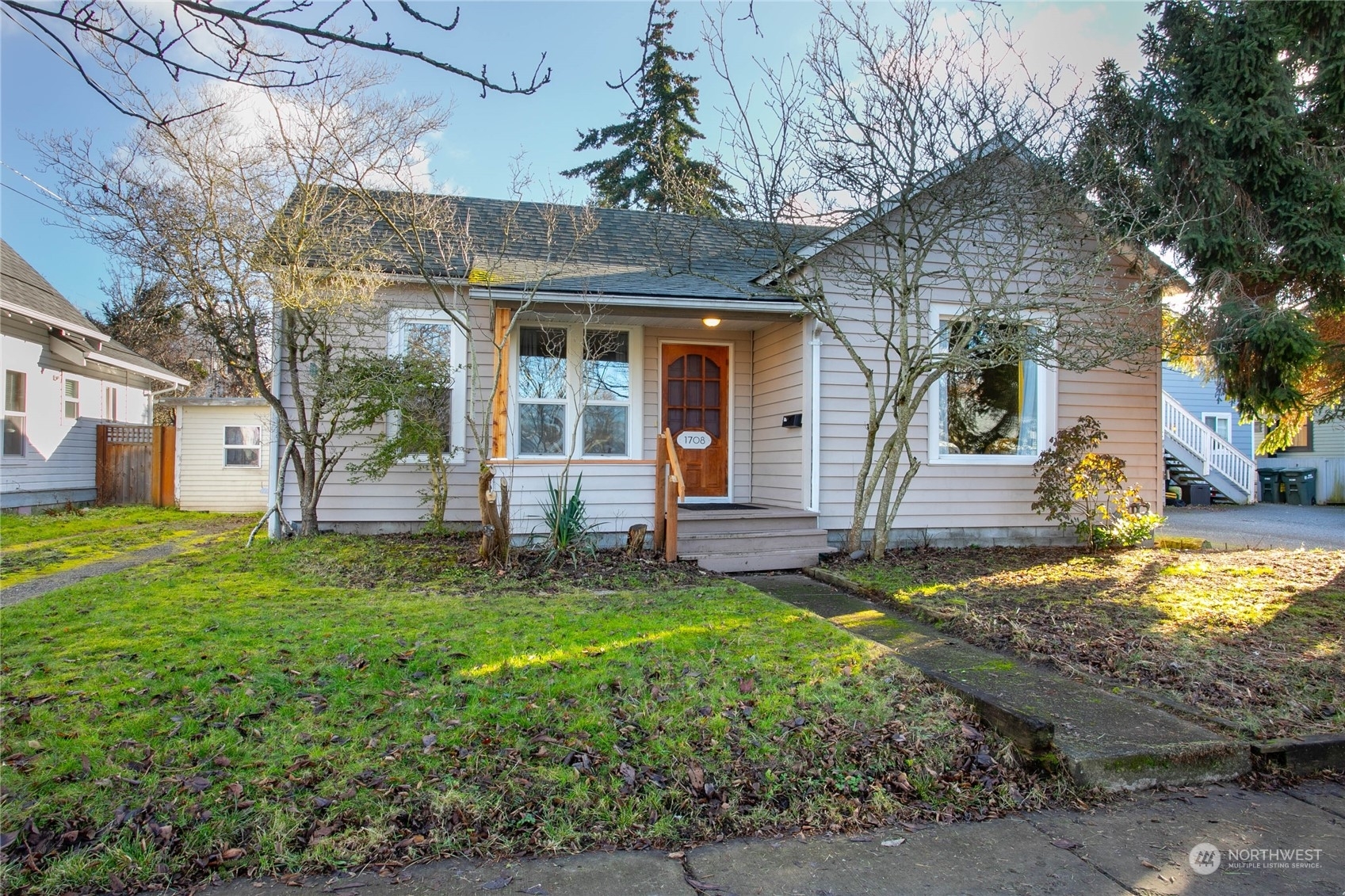 Property Photo:  1708  G Street  WA 98225 