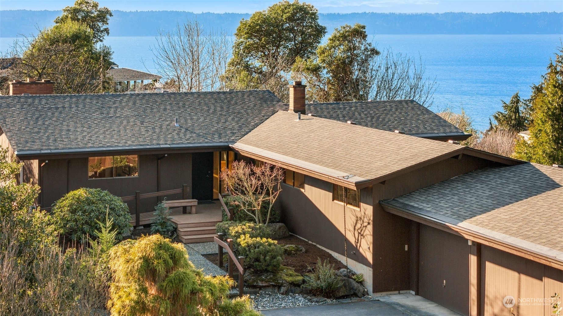 Property Photo:  12808  Shorewood Drive SW  WA 98146 