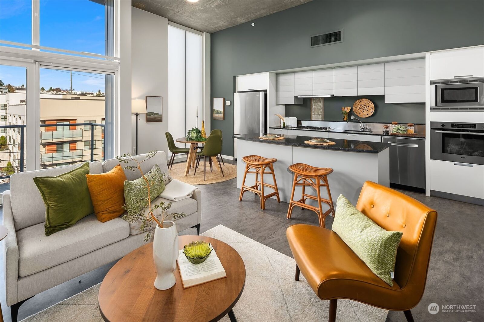 Property Photo:  501  Roy Street R300  WA 98109 