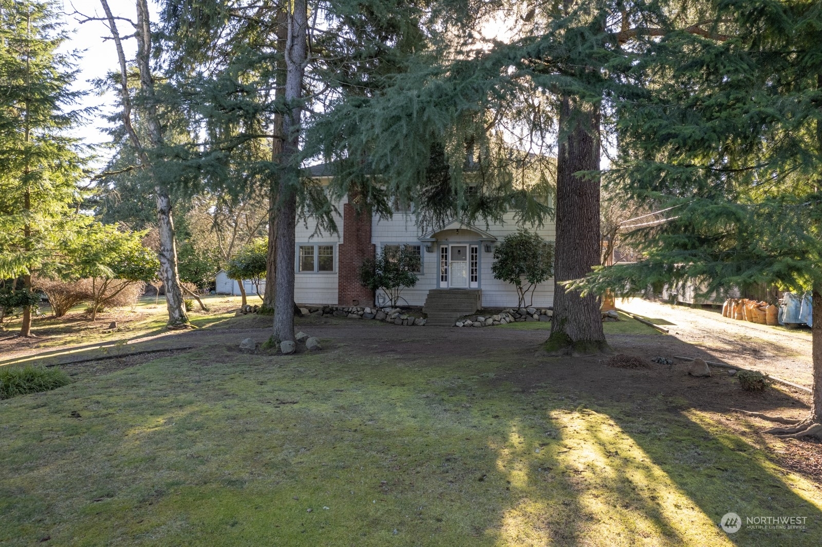 Property Photo:  2121 N 122nd Street  WA 98133 