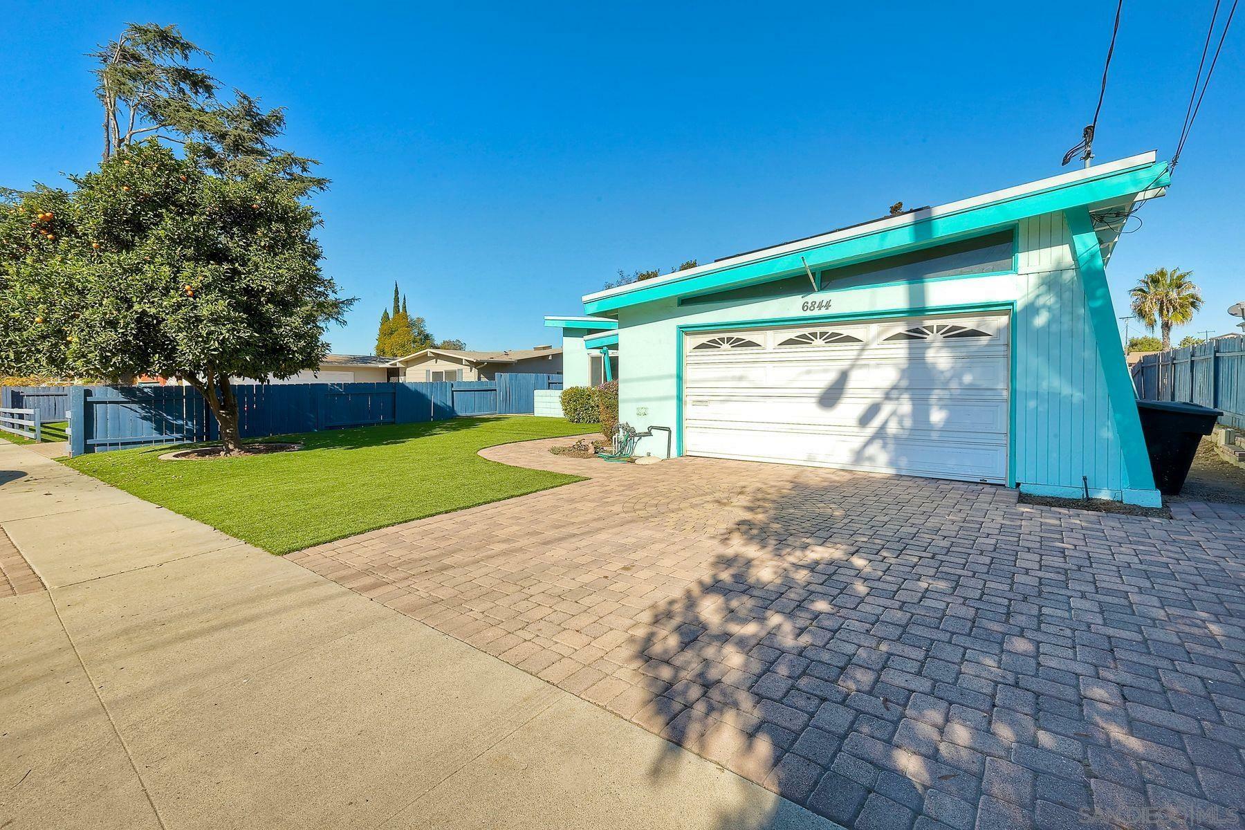 Property Photo: 6844 Cedral Pl CA 91945