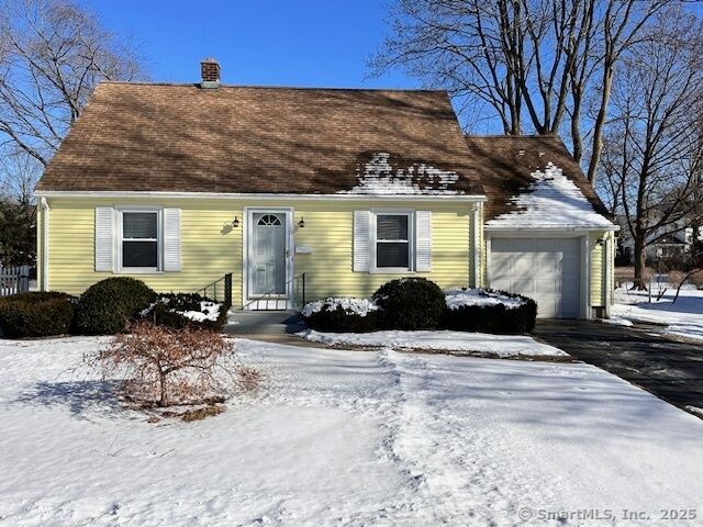 Property Photo:  11 Allen Street  CT 06082 