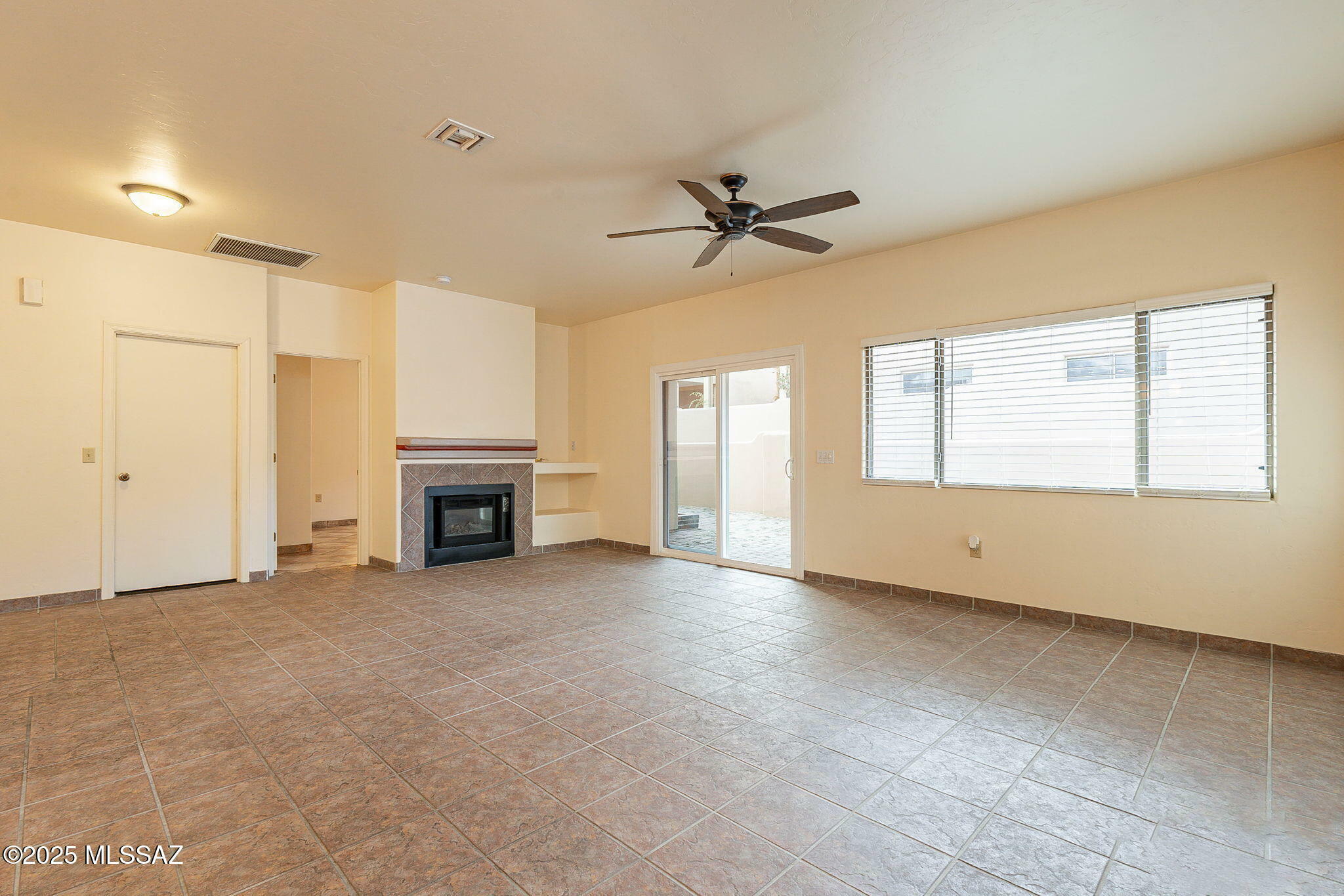 Property Photo:  3840 S Camino Del Cefiro  AZ 85614 