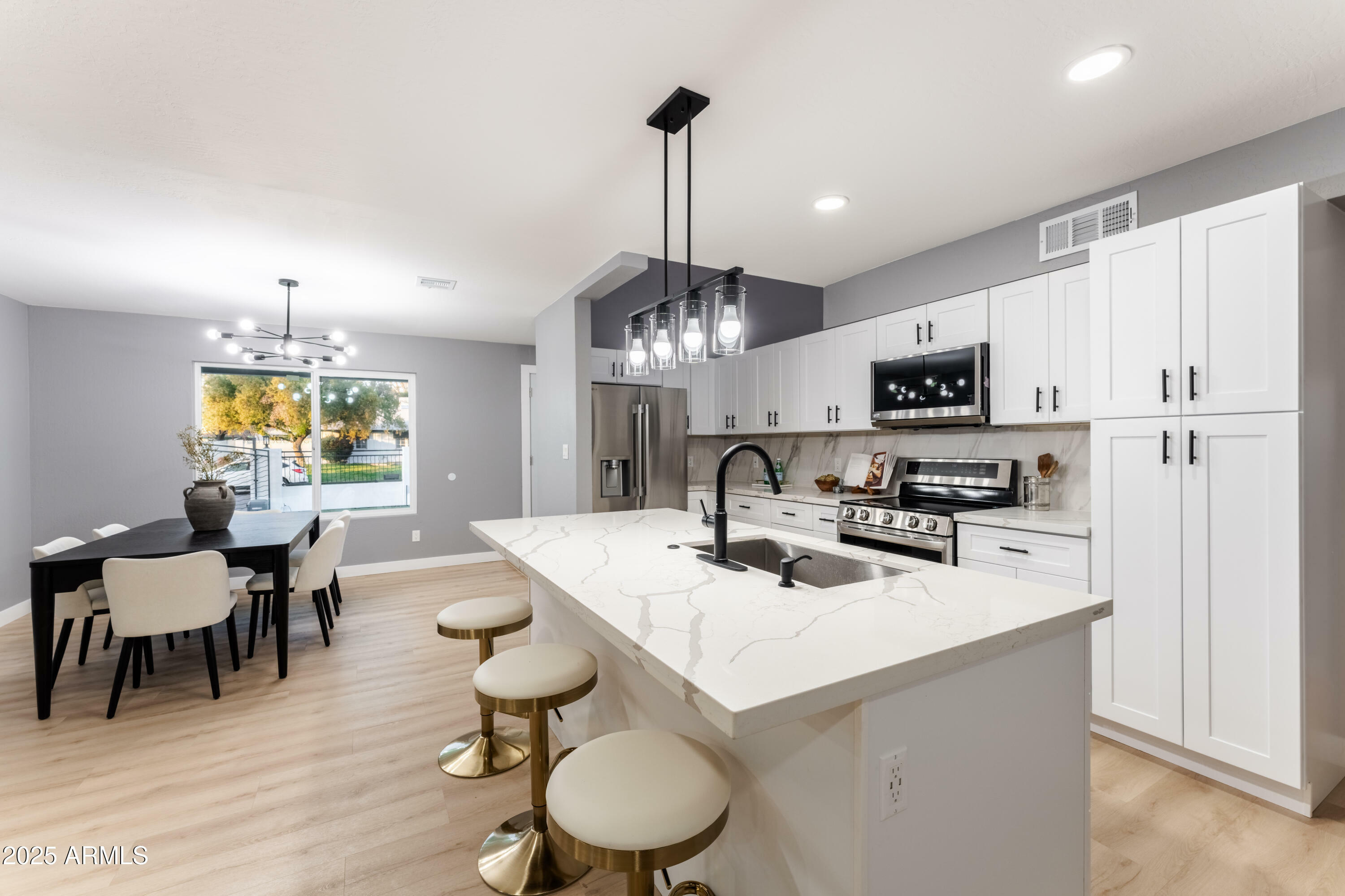 1743 W Butler Drive  Phoenix AZ 85021 photo