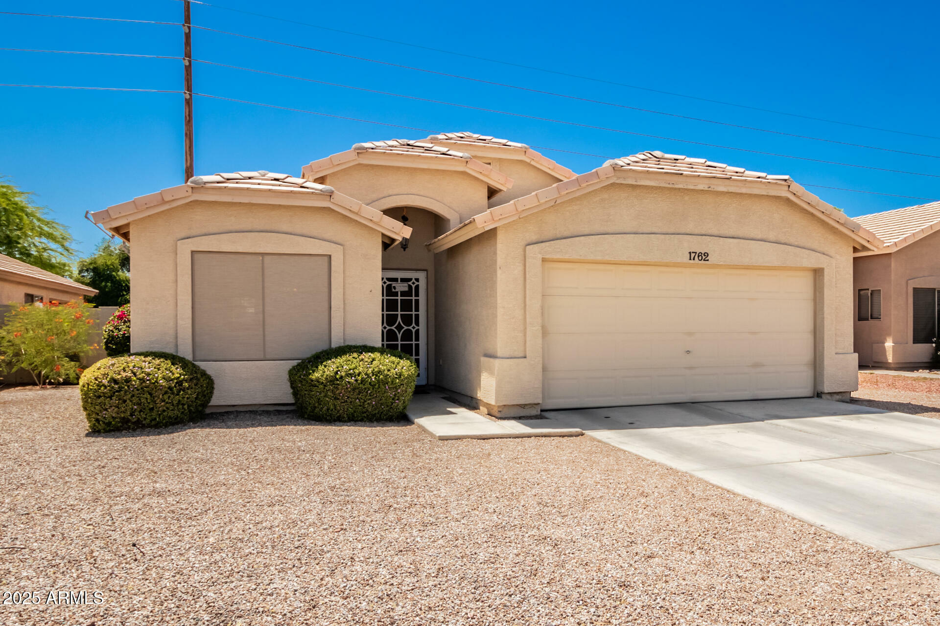 Property Photo:  1762 S Saddle Street  AZ 85233 