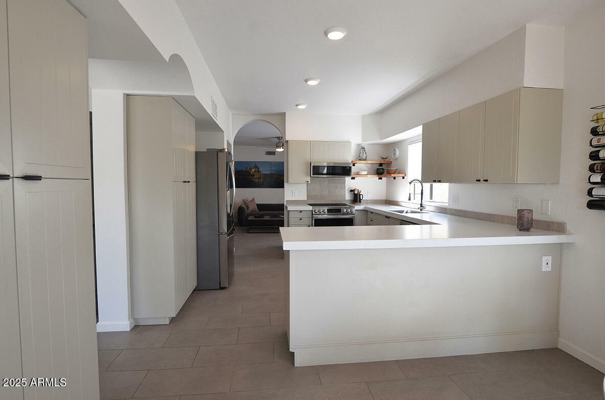 Property Photo: 9573 E Dreyfus Place AZ 85260
