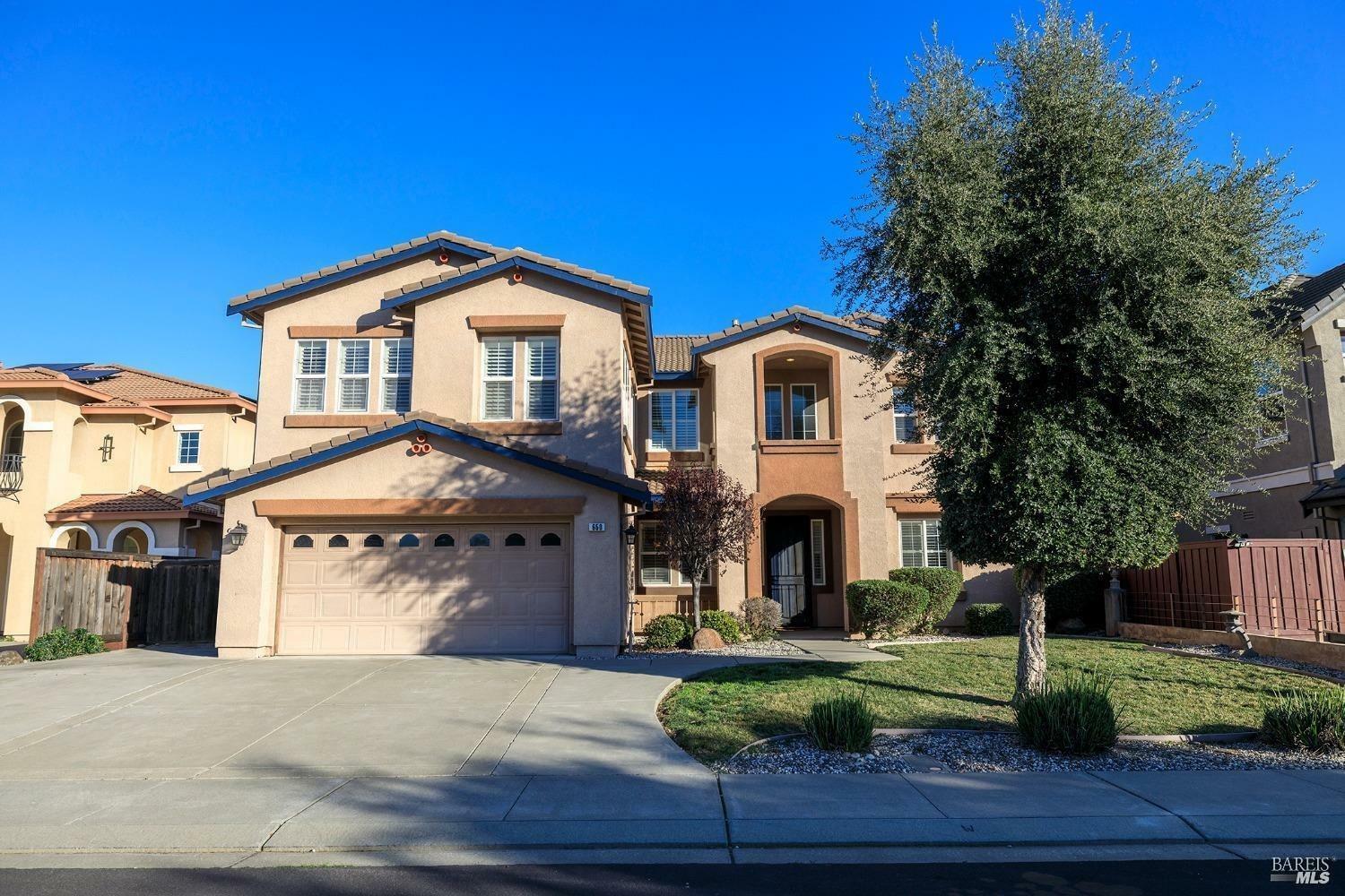 Property Photo:  650 Canterbury Circle  CA 95687 