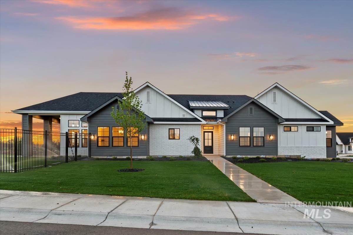 Property Photo: 7180 E Osprey Estates Dr. ID 83686