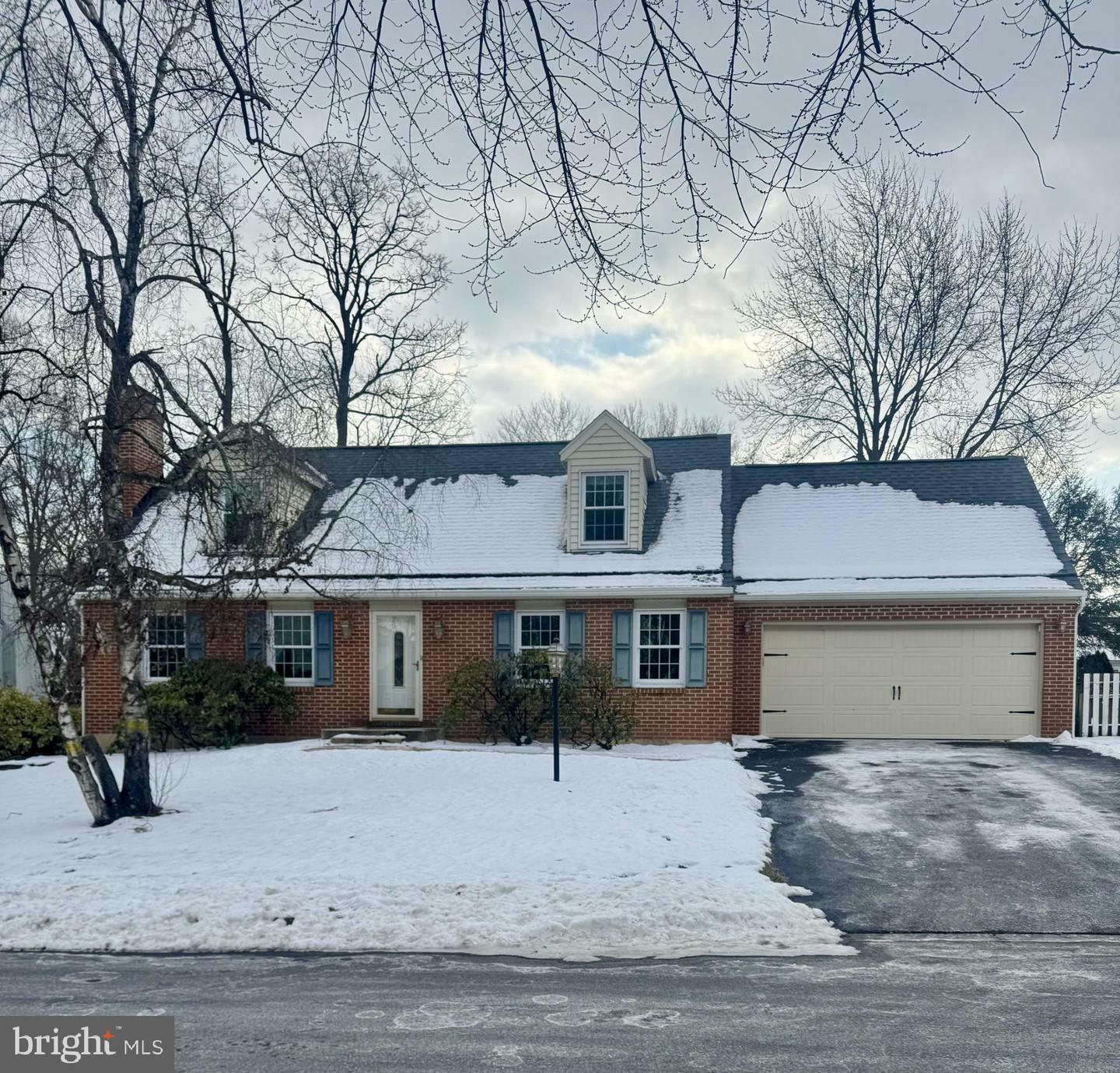 Property Photo:  77 Fairway Drive  PA 17011 