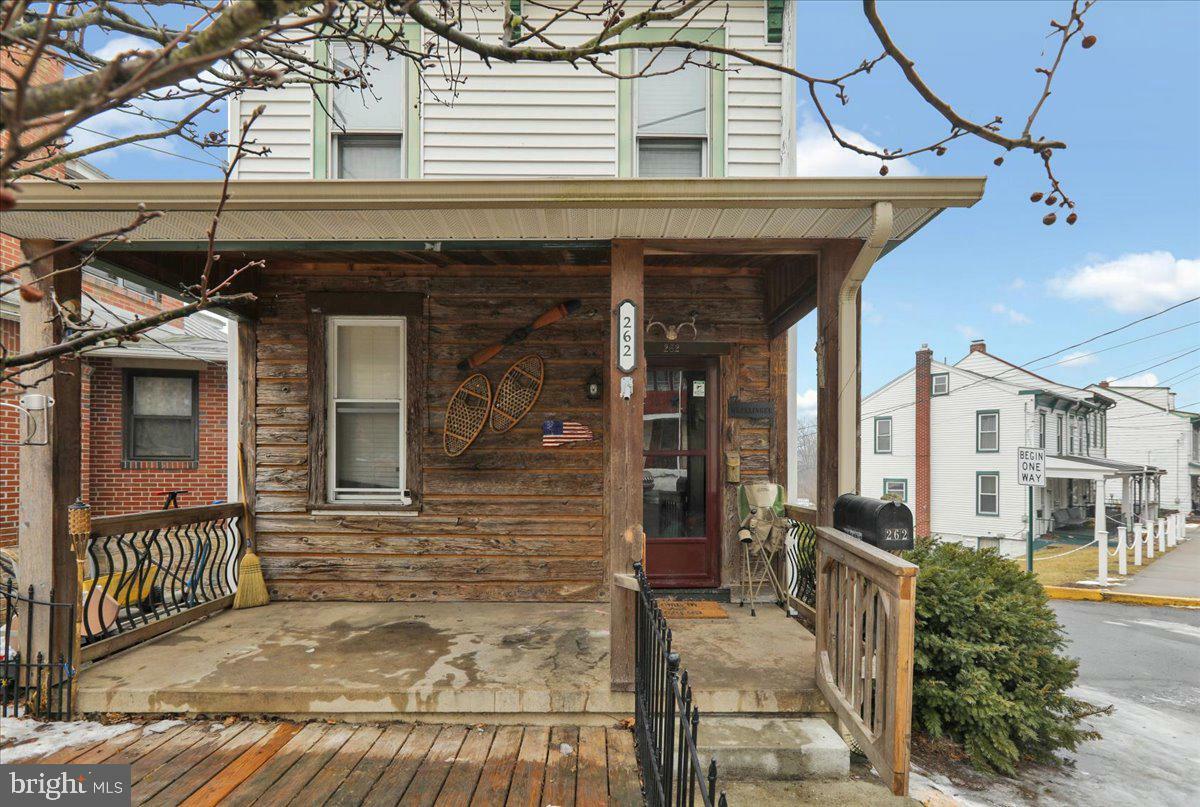 Property Photo:  262 N 3rd Street  PA 19526 