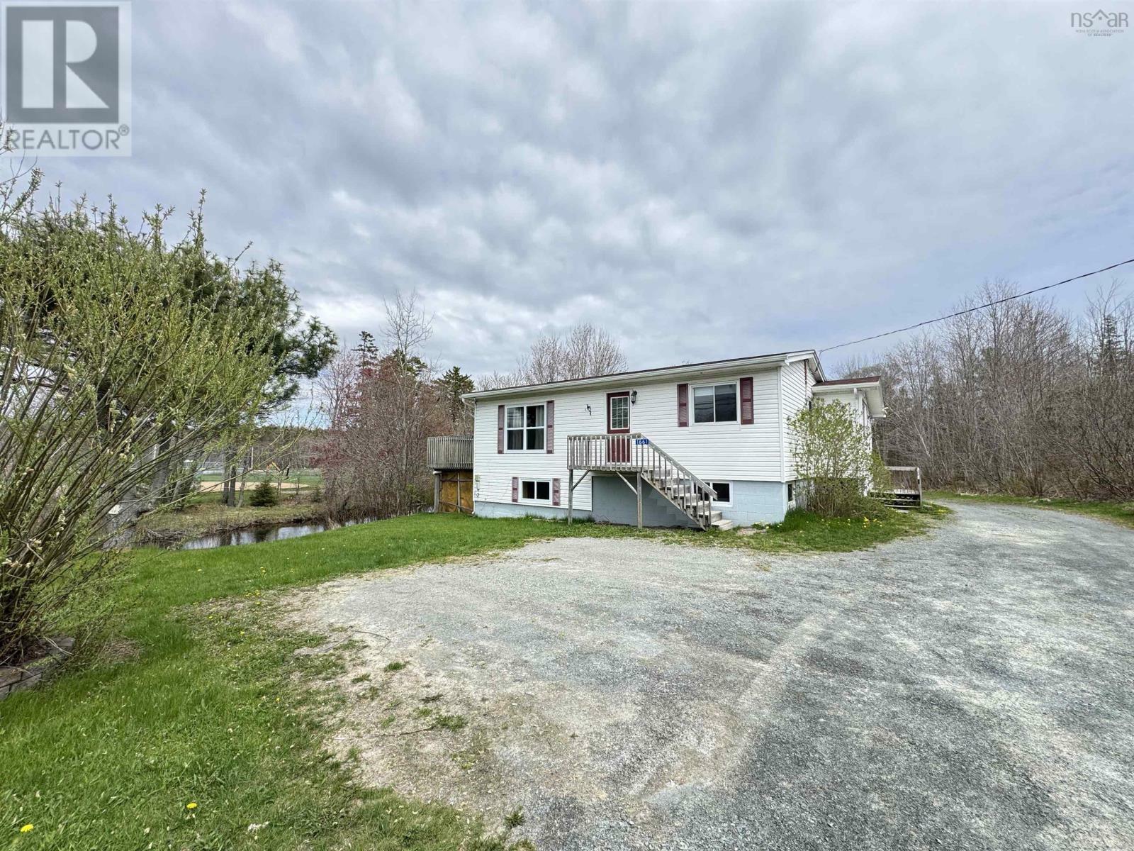 Property Photo: 1661 Beaver Bank Road NS B4G 1C5