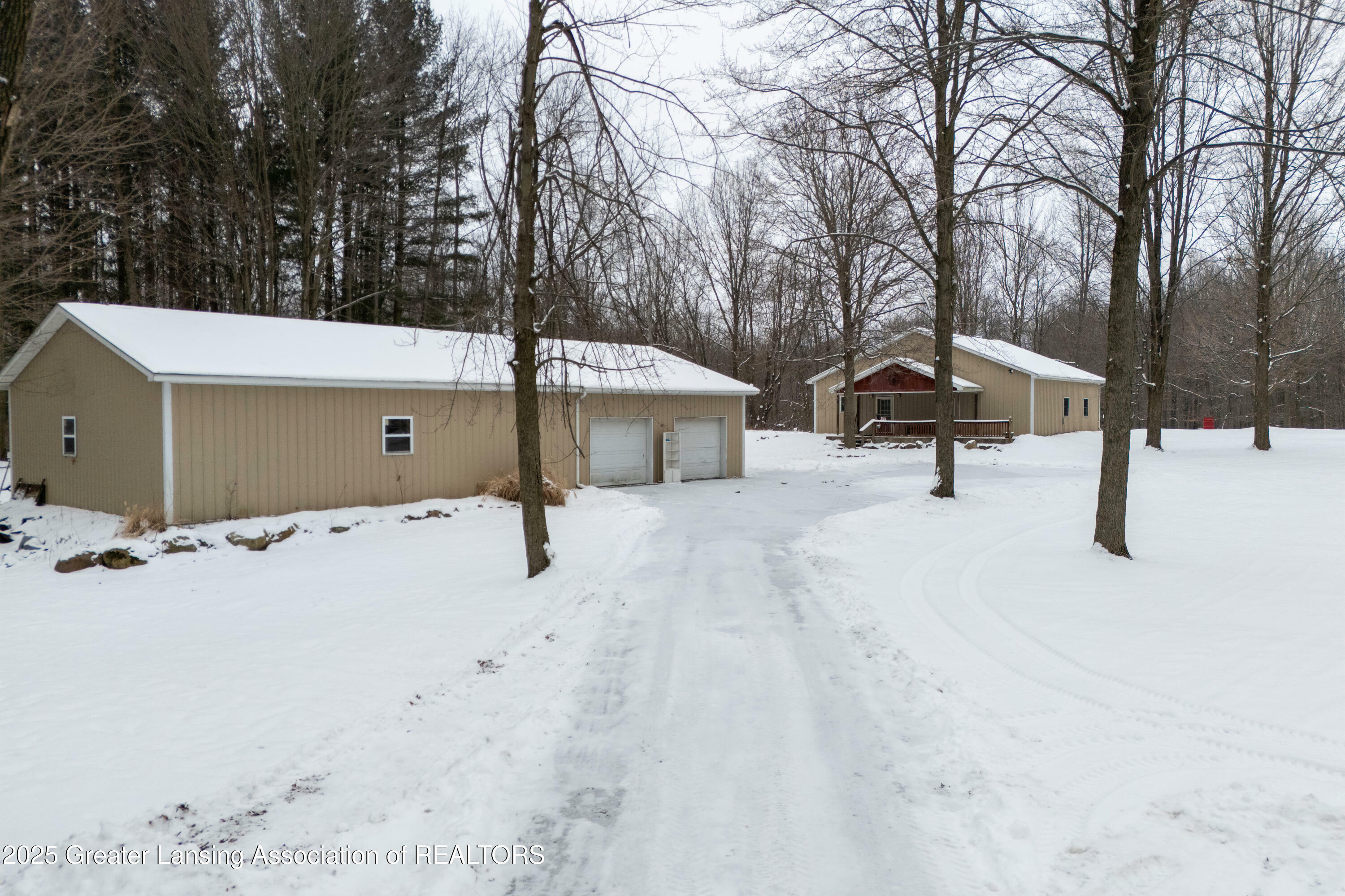 Property Photo:  22363 N R Drive  MI 49068 