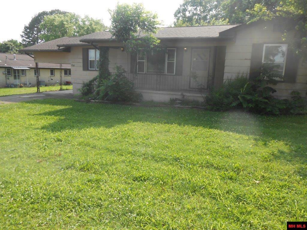 Property Photo: 932 S Bryant Street AR 72653