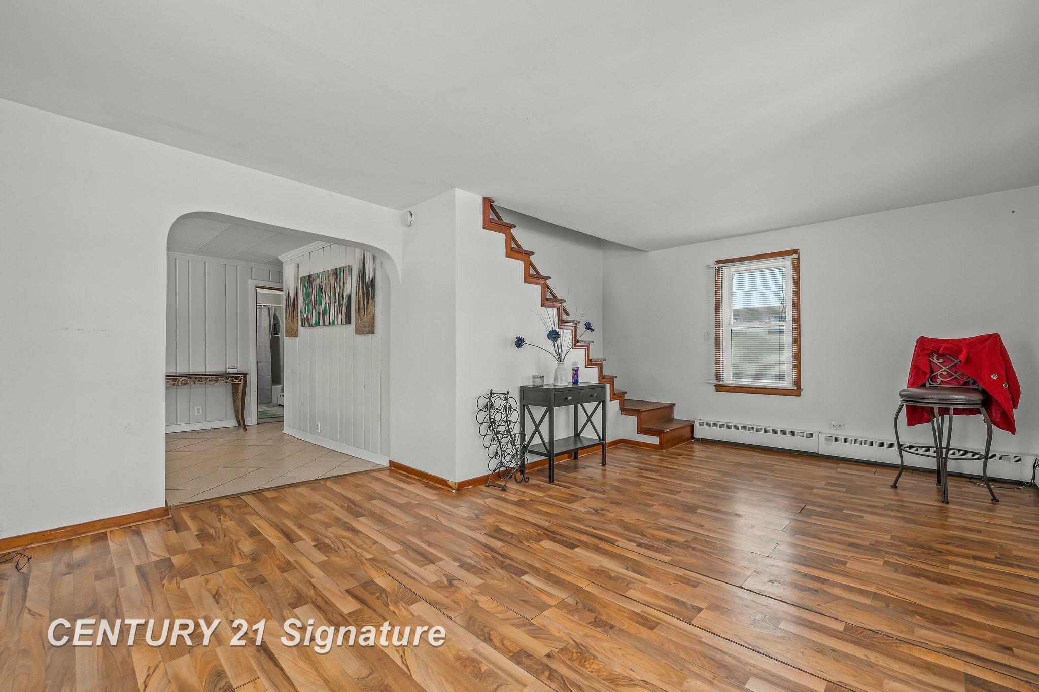 Property Photo:  2918 Jackson Street  MI 48604 