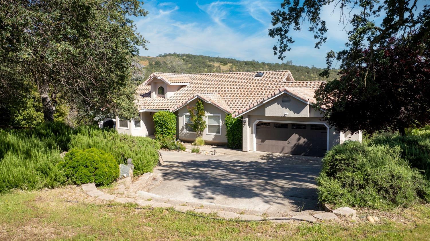 Property Photo:  5955 Davidson Court  CA 95252 