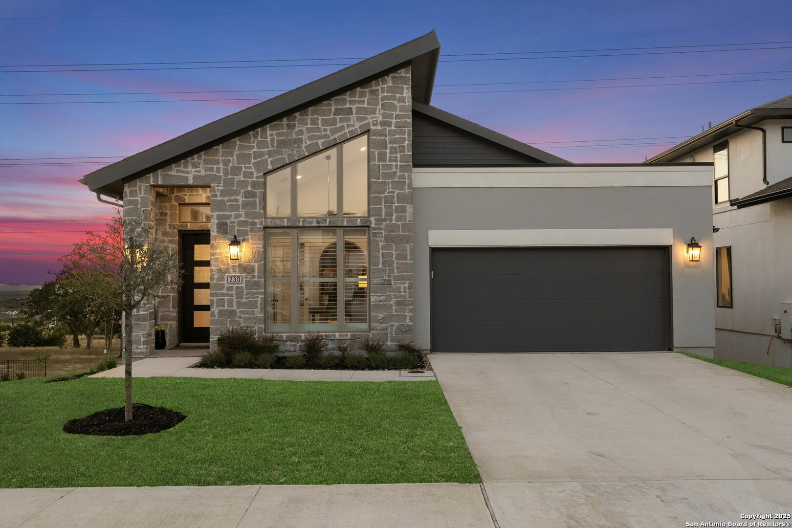 Property Photo: 230 Navarro TX 78006