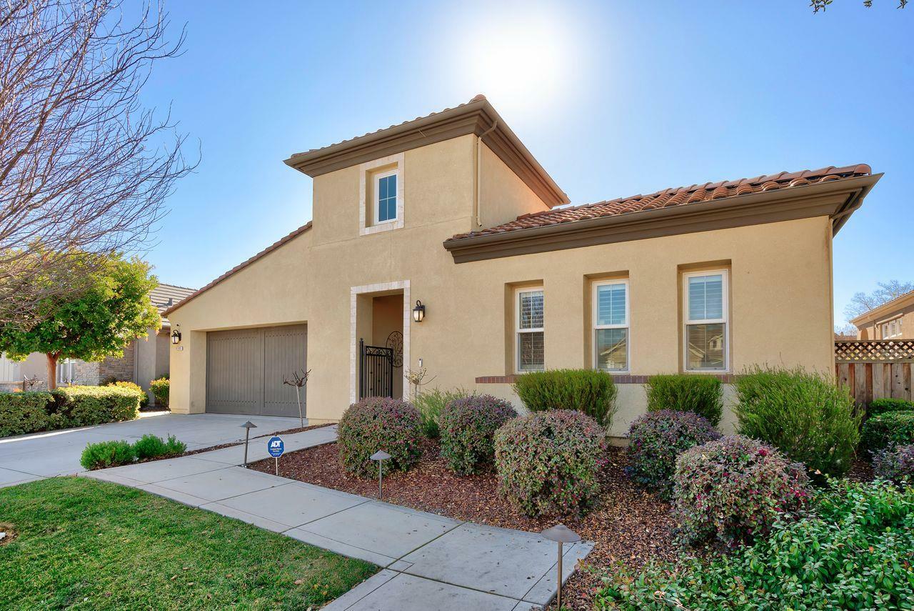 Property Photo:  15105 La Alameda Drive  CA 95037 