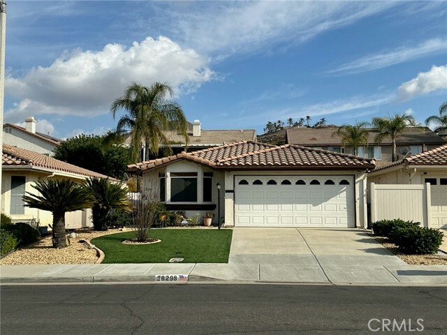 Property Photo: 28298 Via Bandita CA 92585
