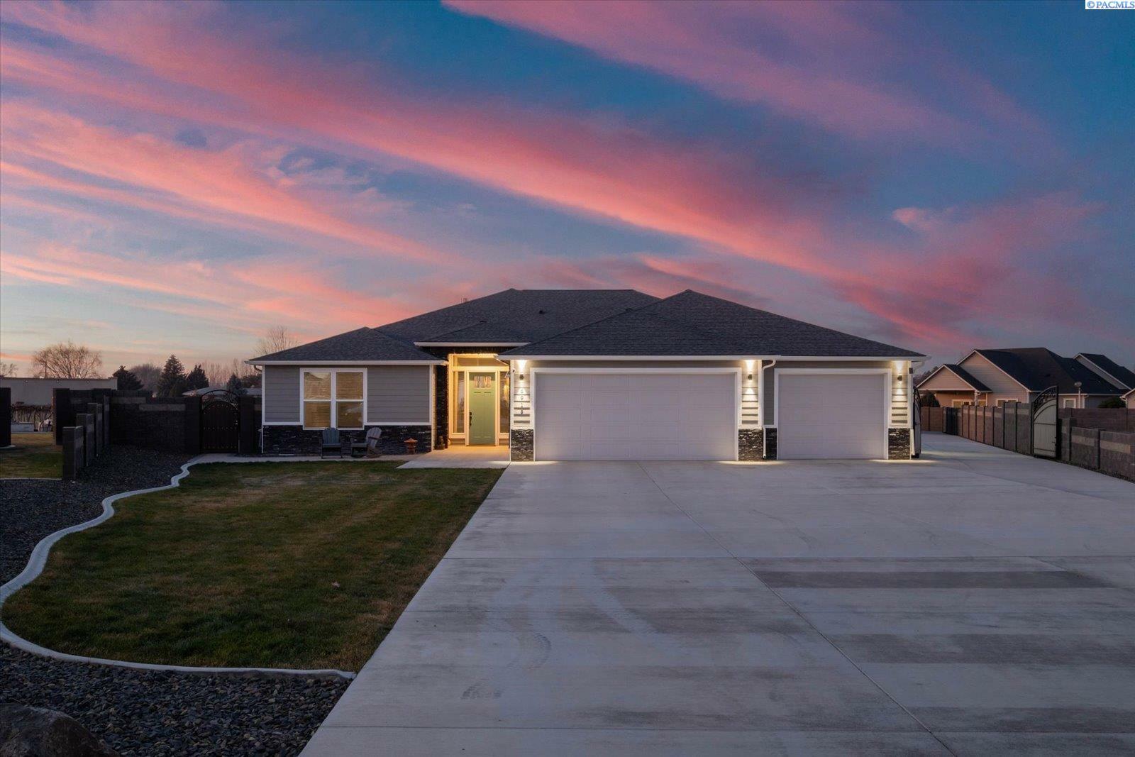 Property Photo: 6915 Lamb Court WA 99301