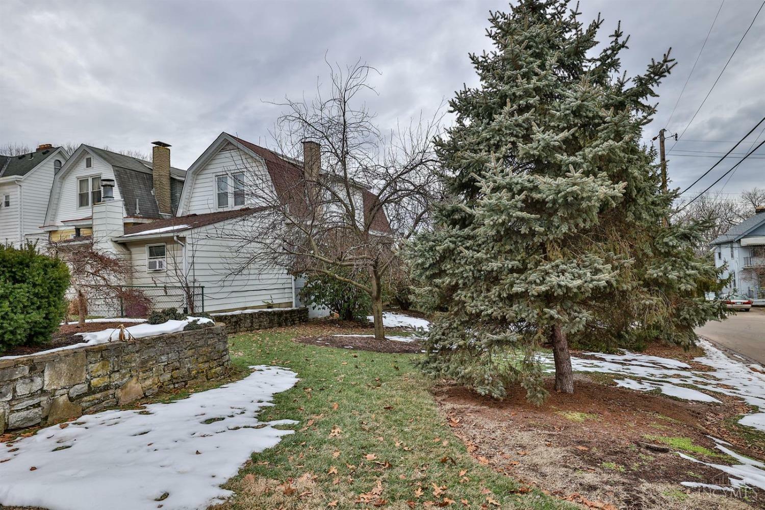 Property Photo:  5136 Broerman Avenue  OH 45217 