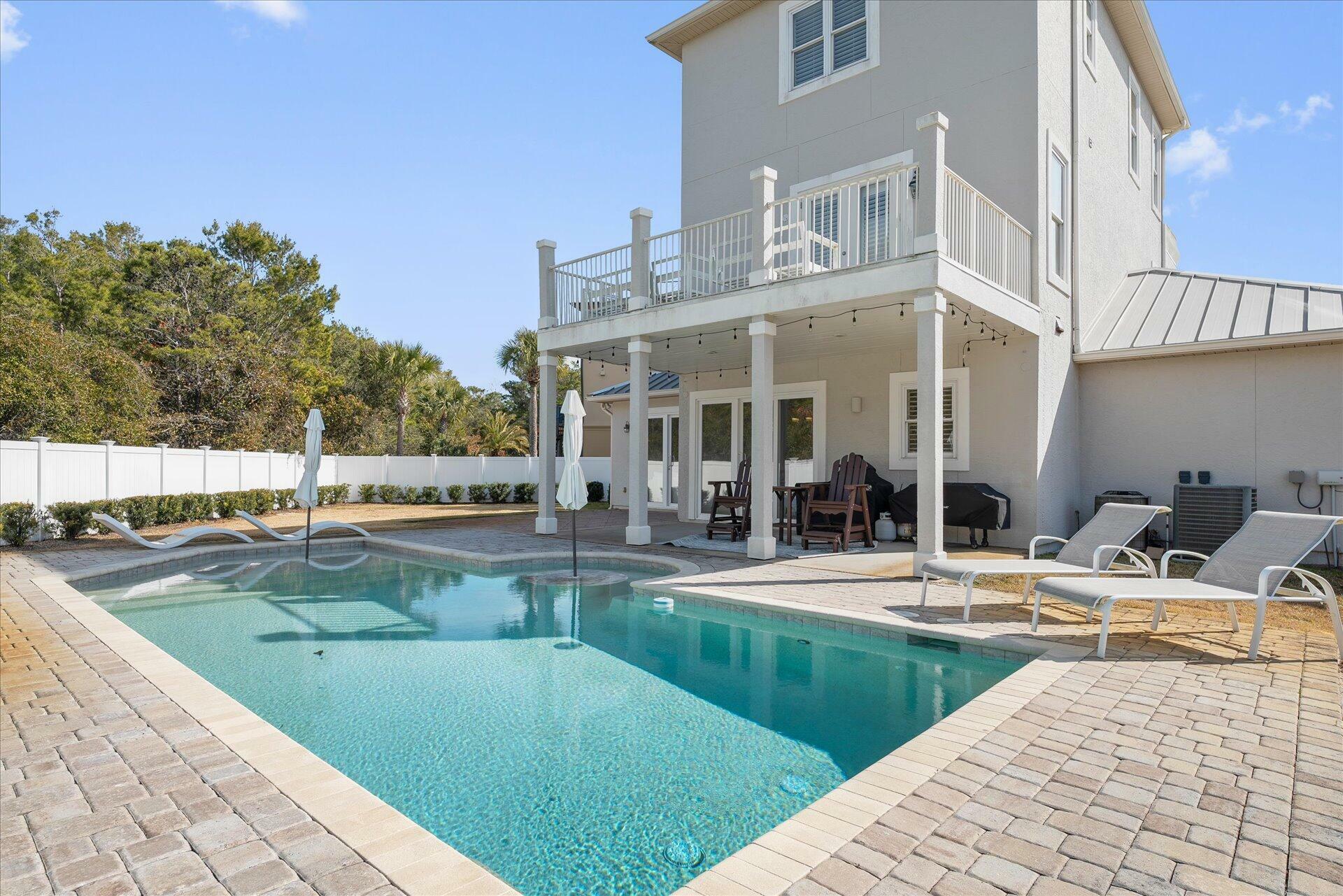 Property Photo: 103 Pelican Glide Lane FL 32461
