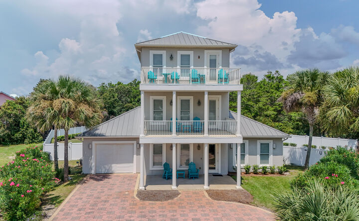 Property Photo: 103 Pelican Glide Lane FL 32461