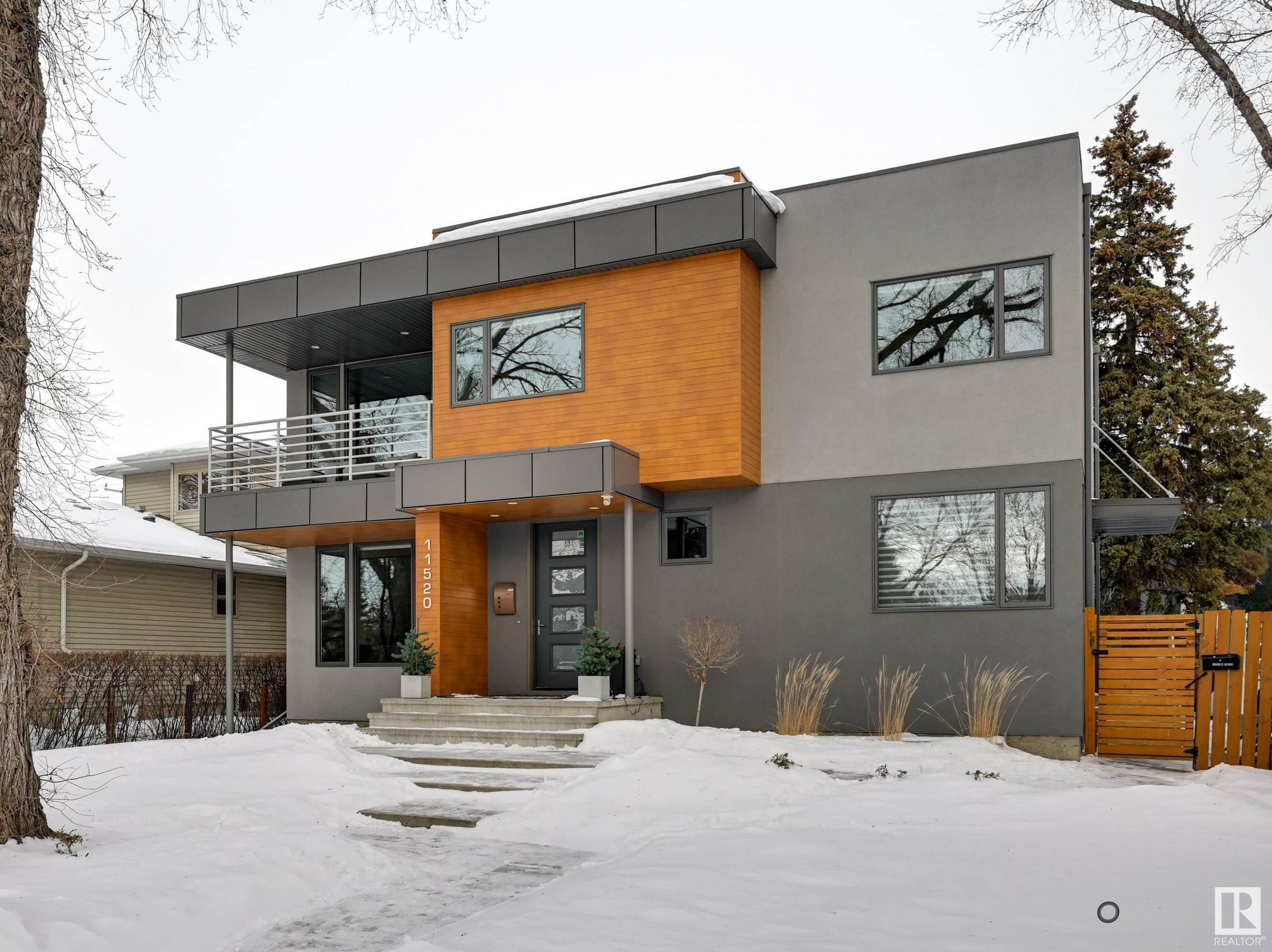 Photo de la propriété:  11520 74 Avenue NW  AB T6G 0E9 