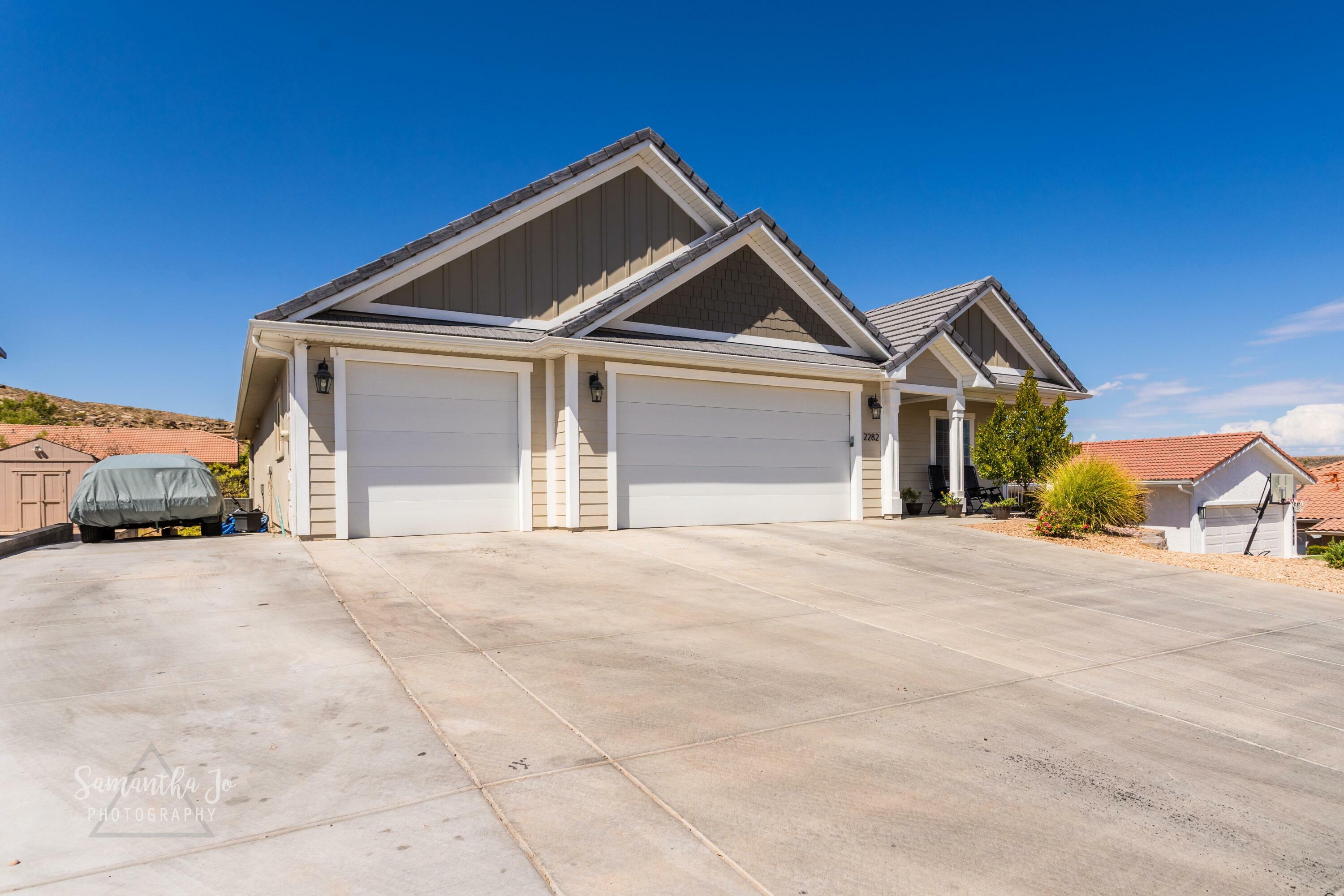 Property Photo: 2282 S Pintura Dr UT 84790