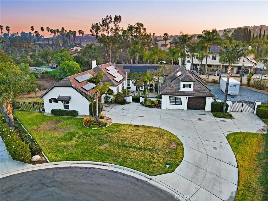 16082 Citrus Grove Court  Riverside CA 92504 photo