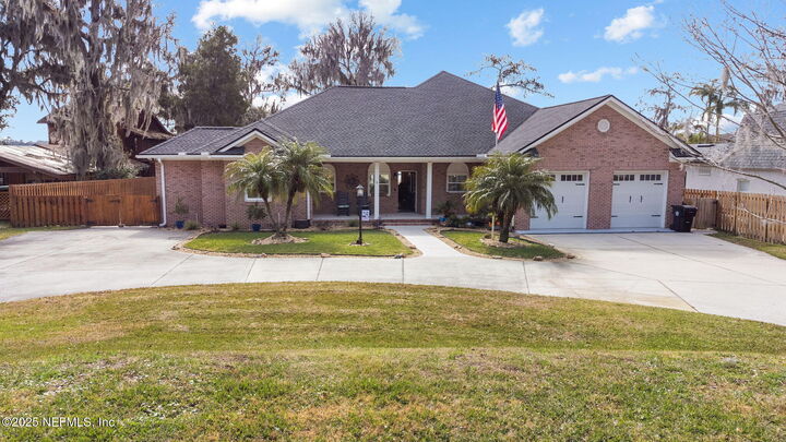 Property Photo: 3004 Magnolia Road FL 32065