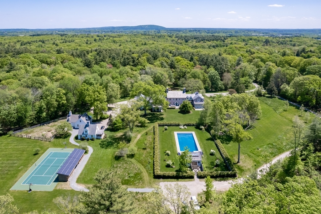 Property Photo: 401 Sandy Valley Rd MA 02090