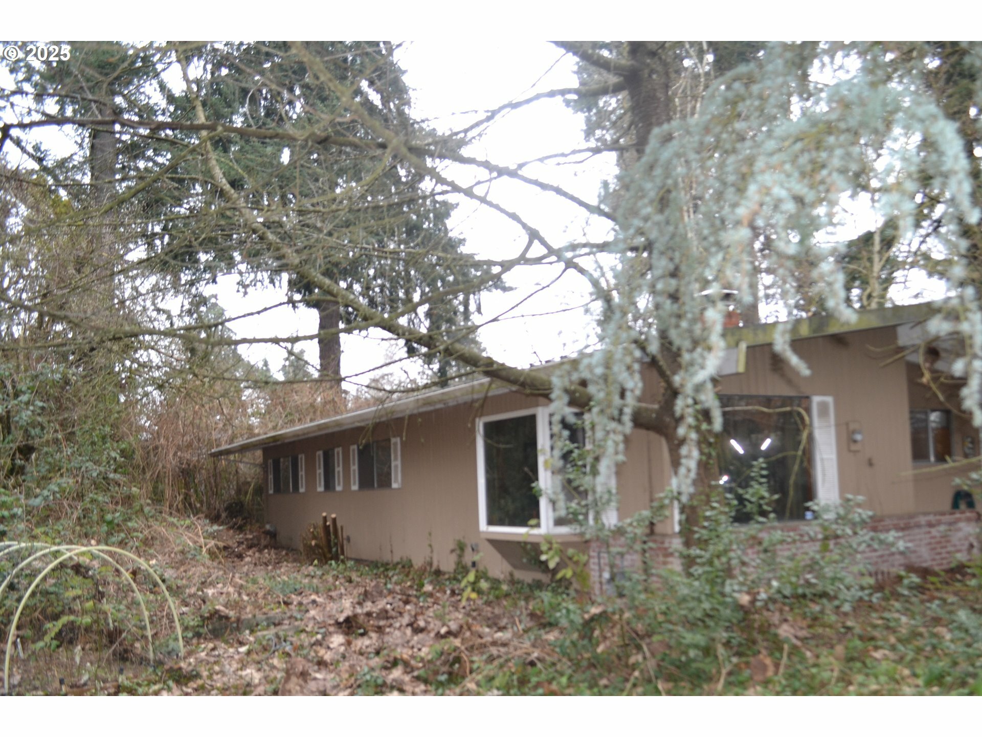 Property Photo:  594 NW Territorial Rd  OR 97013 