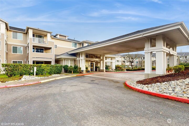 Property Photo: 2220 132nd Avenue SE A314 WA 98005