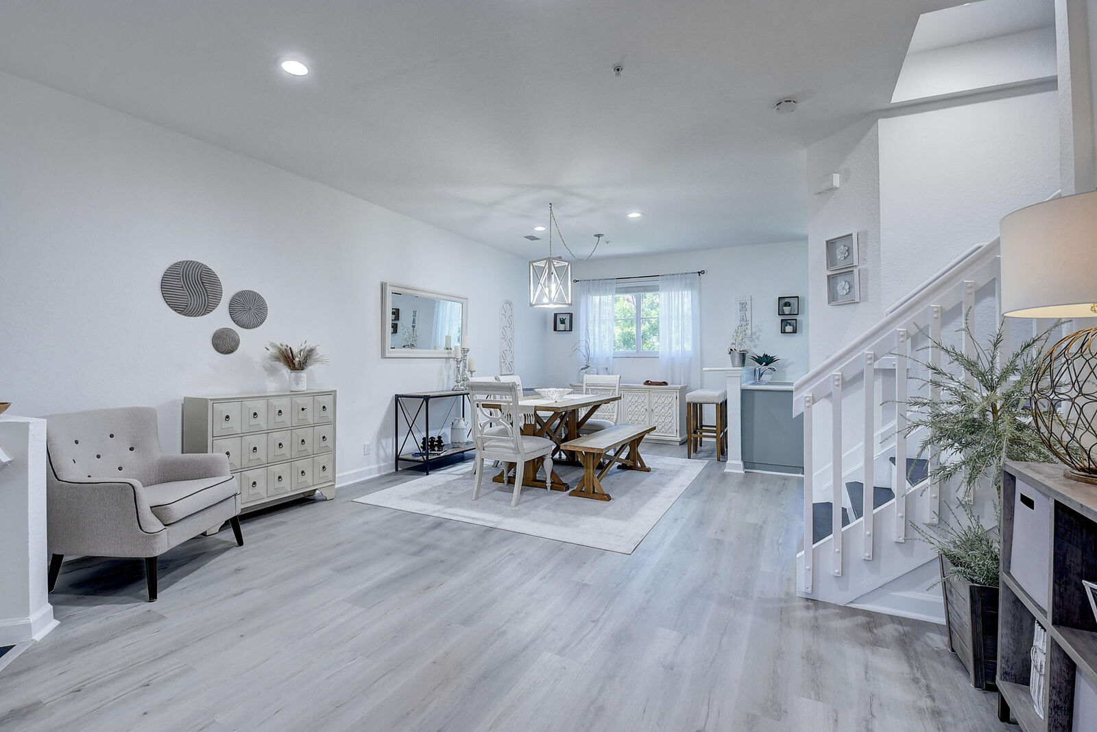 Property Photo: 525 Bayfront Drive FL 33435