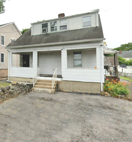 Property Photo:  564 Fairfield Avenue  CT 06902 