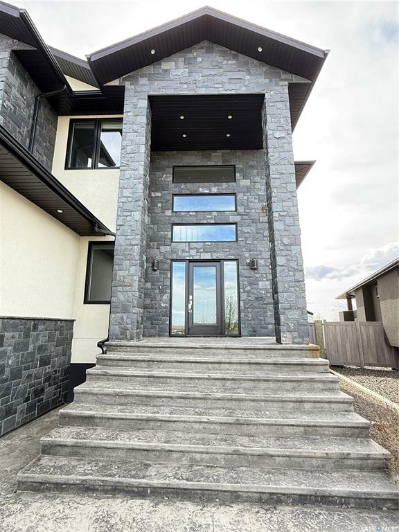 Property Photo: 837 Johnston Drive SK S4H 3M5
