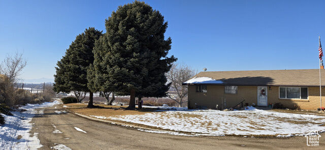 Property Photo: 12975 S Highway 198 UT 84655