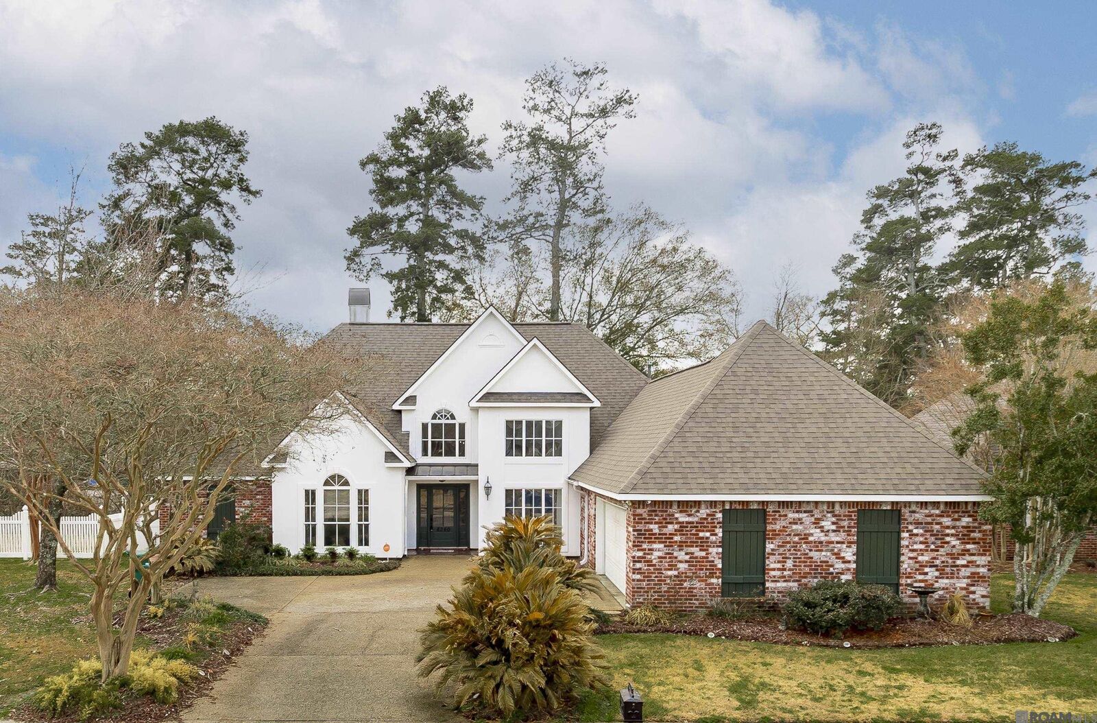 Property Photo:  8360 Bastille St  LA 70726 