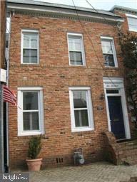 Property Photo:  117 N Payne Street 1  VA 22314 