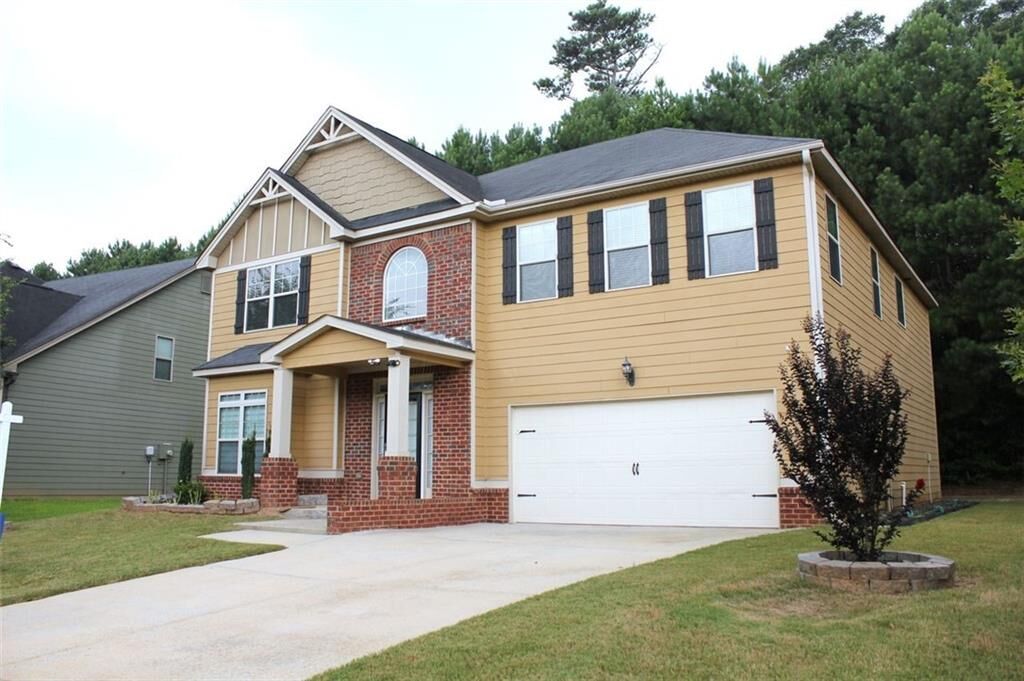 Property Photo: 313 Pennant Lane GA 30213