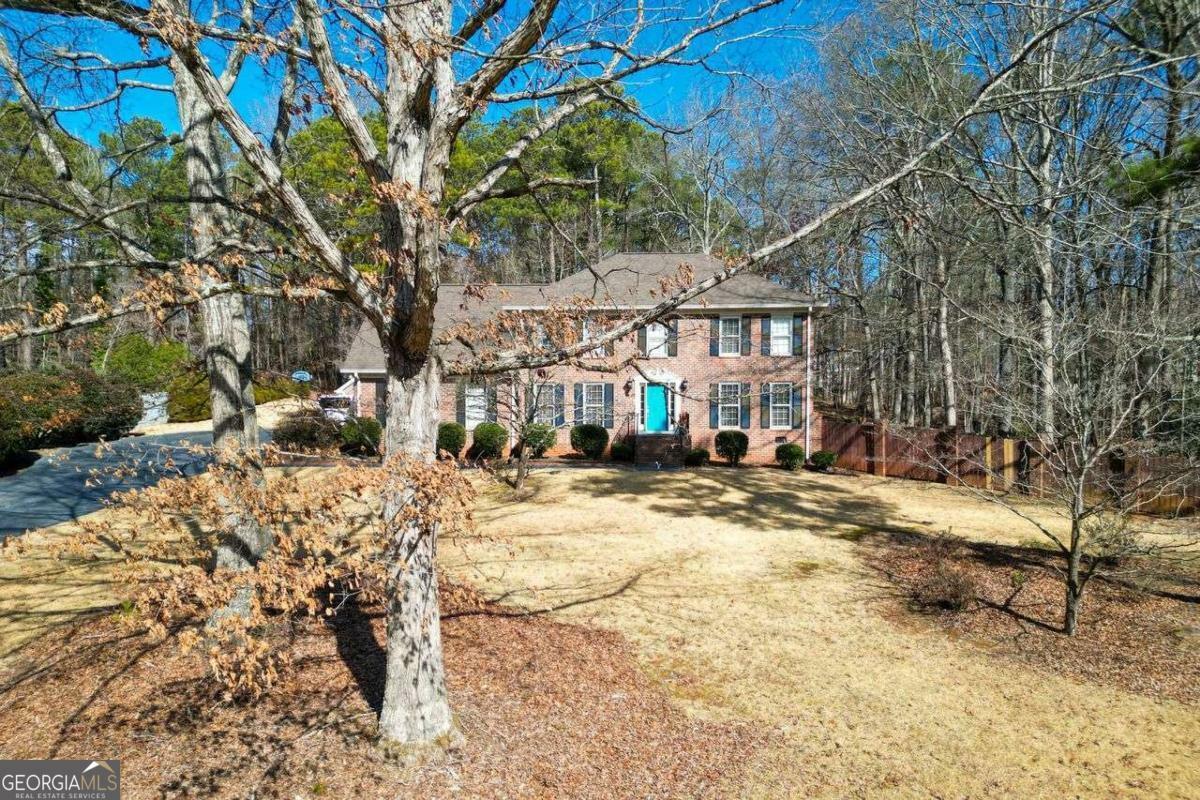 Property Photo: 125 Lamberth Lake Drive GA 30215