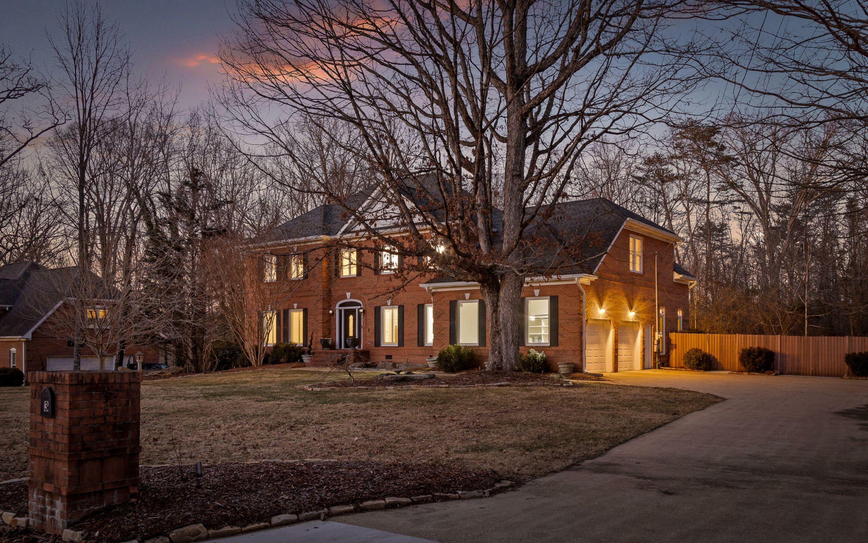 Property Photo: 3 Northfield Road TN 37377