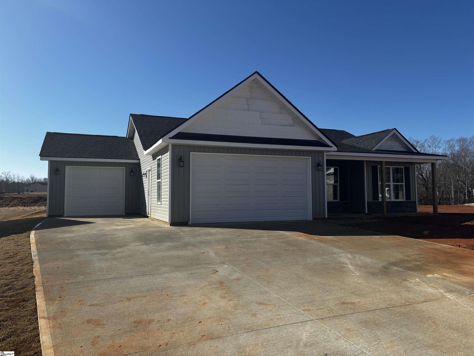 Property Photo: 104 Walters Way SC 29671