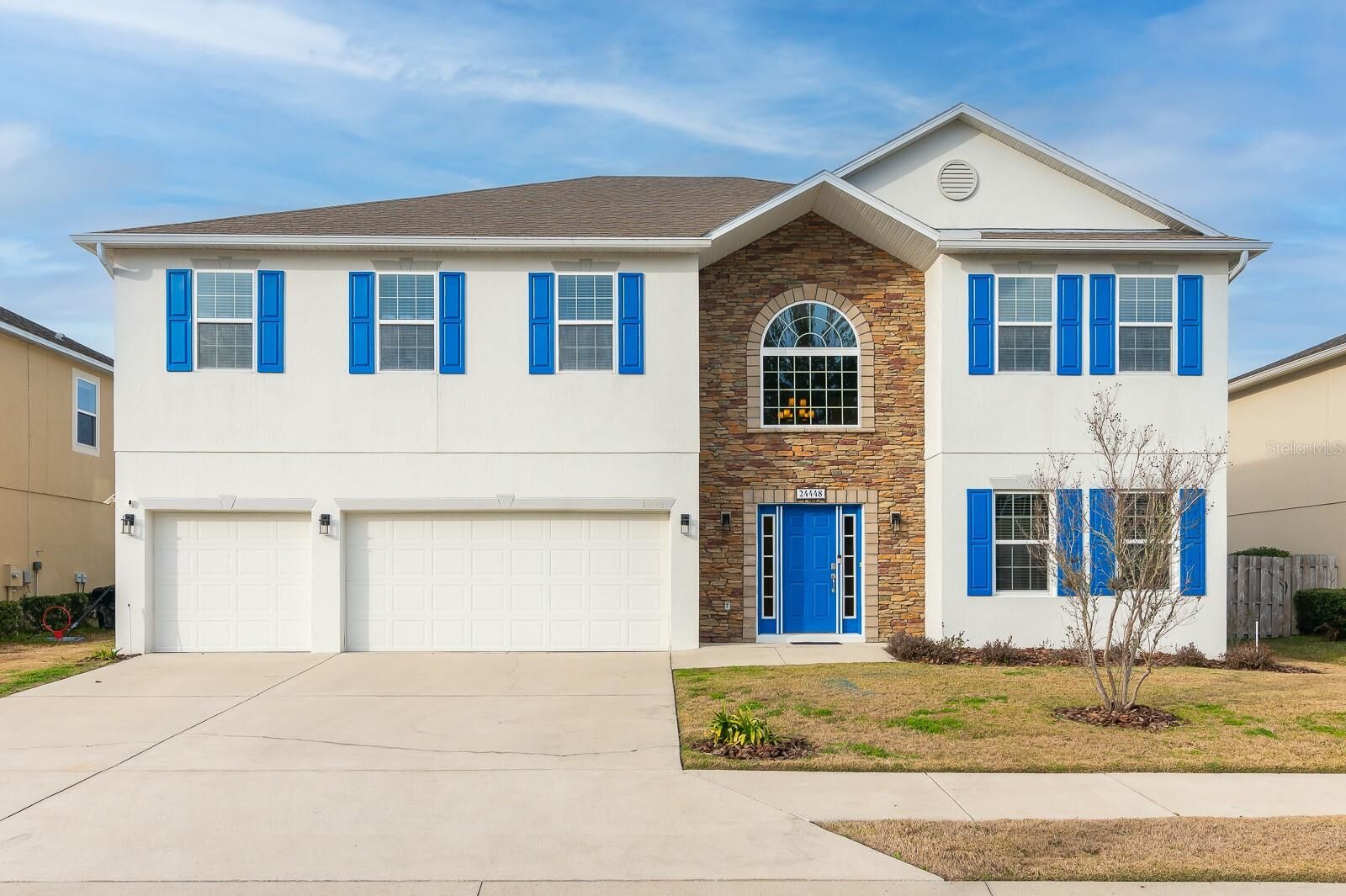 Property Photo:  24448 SW 8th Place  FL 32669 