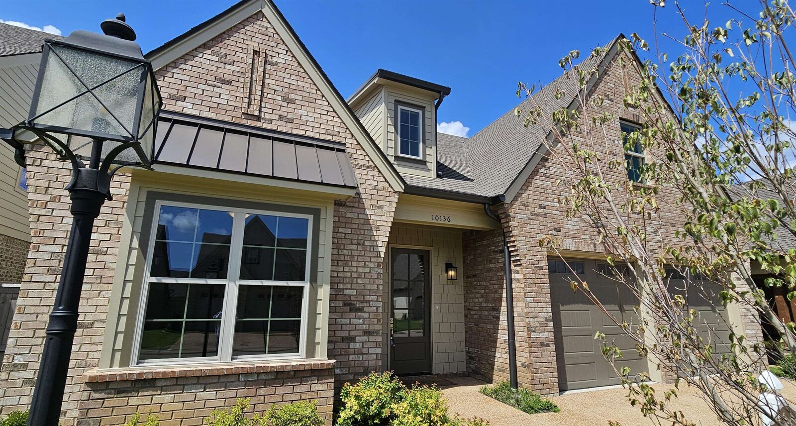 Property Photo: 10136 Cliveden Cir N TN 38017