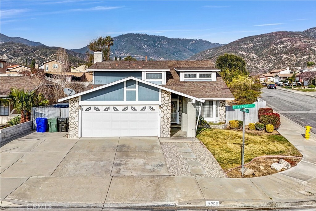 Property Photo: 2250 Briarwood Court CA 92407