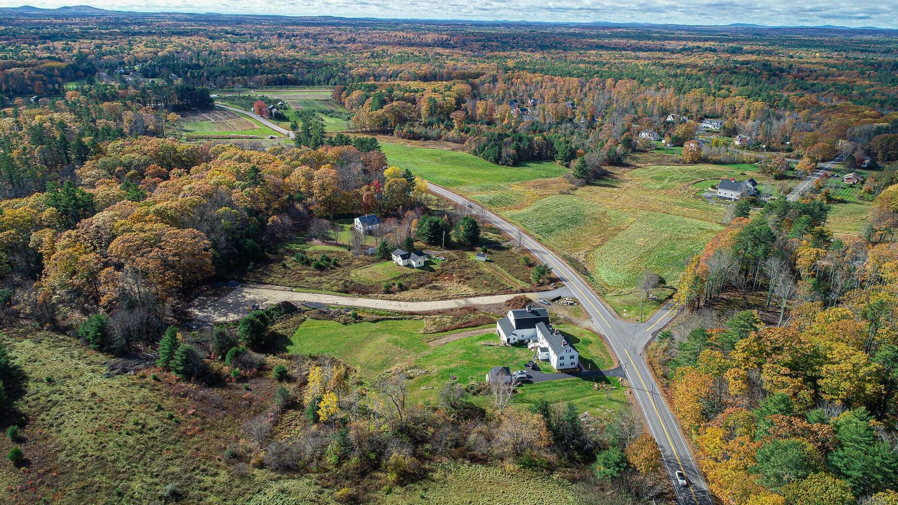 Property Photo:  42 Four Seasons Farm Road 4  ME 04090 