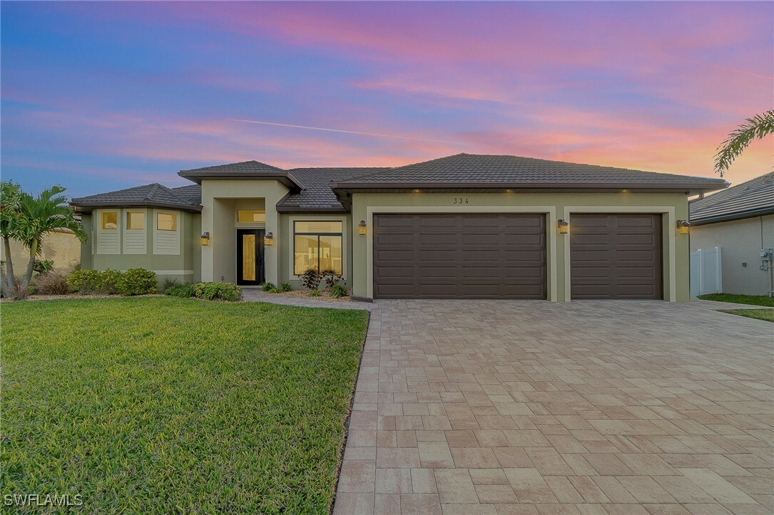 Property Photo: 334 NW 25th Terrace FL 33993