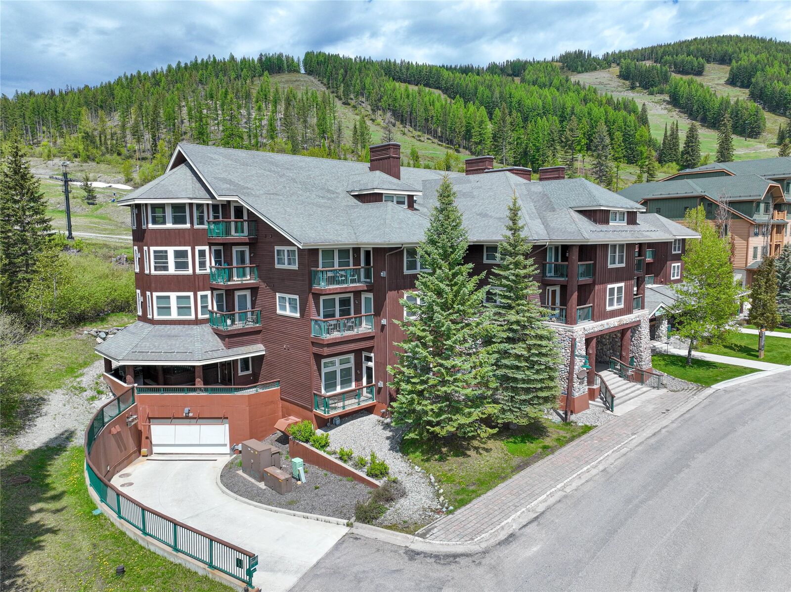 Property Photo:  3889 Big Mountain Road 403 - 20% Fractional  MT 59937 