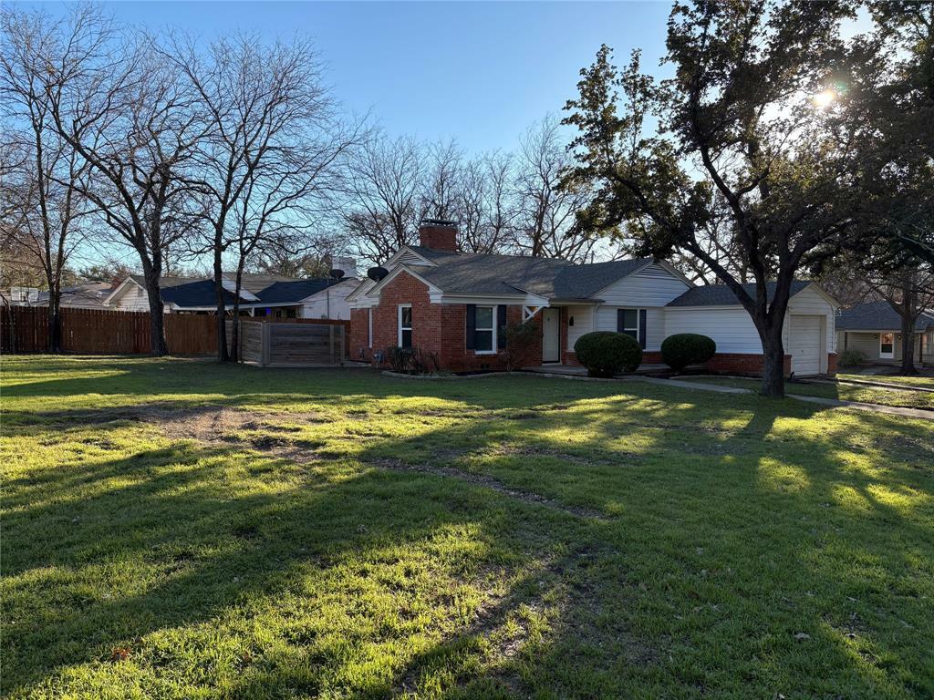 Property Photo:  6425 Garland Avenue  TX 76116 